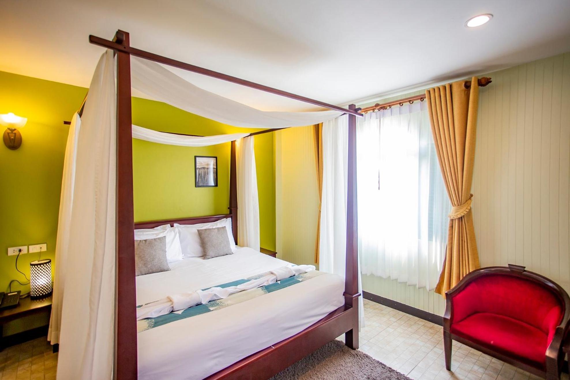 La Villa Boutique Hotel Aranyaprathet Exteriör bild